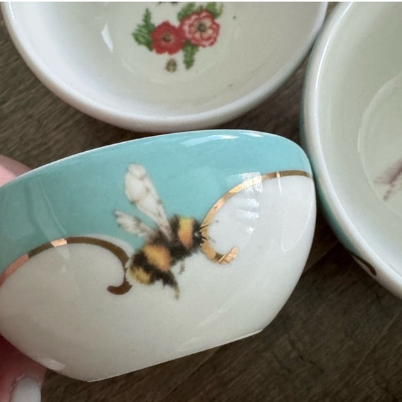 Anthropologie Lou Rota Mother Nature Floral Measuring Cups Set of 4 New With Tag - Picture 8 of 12